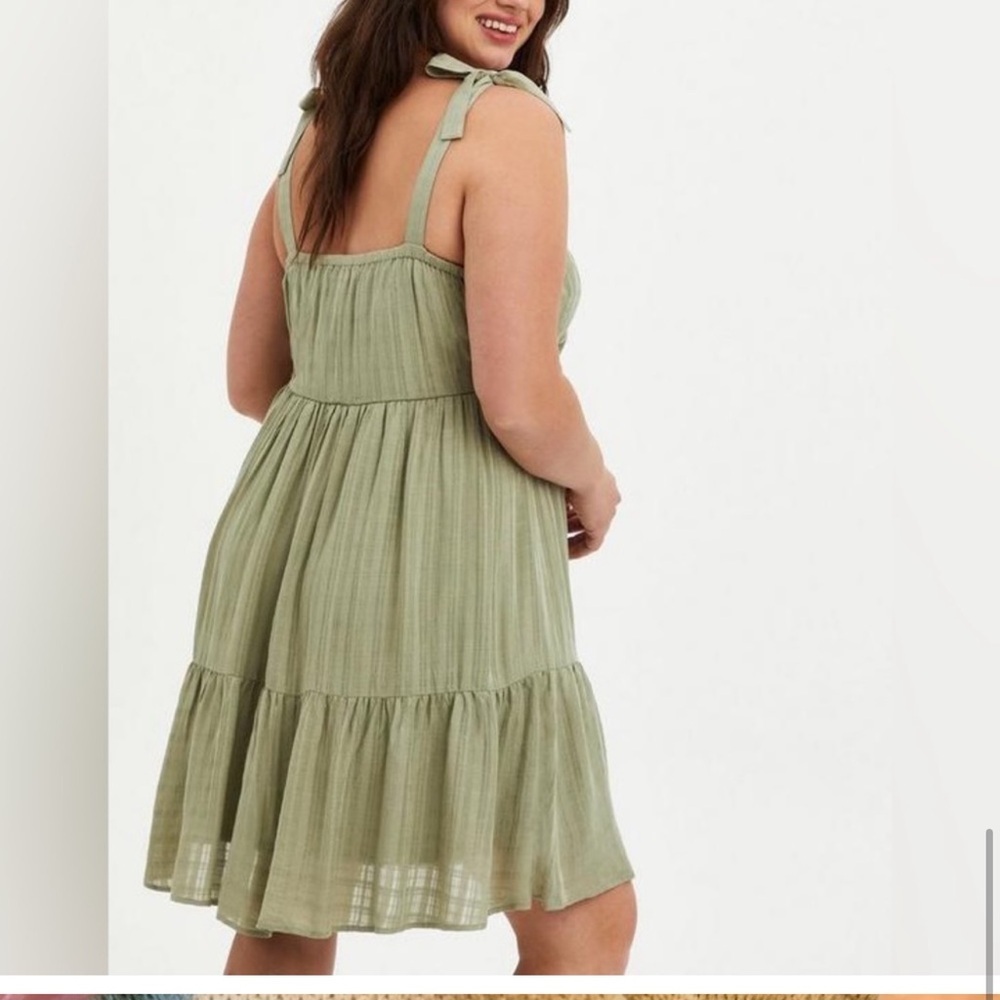 Torrid Woven Sage Green Textured Dress Button-Front Tie Straps - Picture 2 of 8